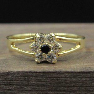 Size 6.25 14K Gold Floral Cubic Zirconia Gem Ring
